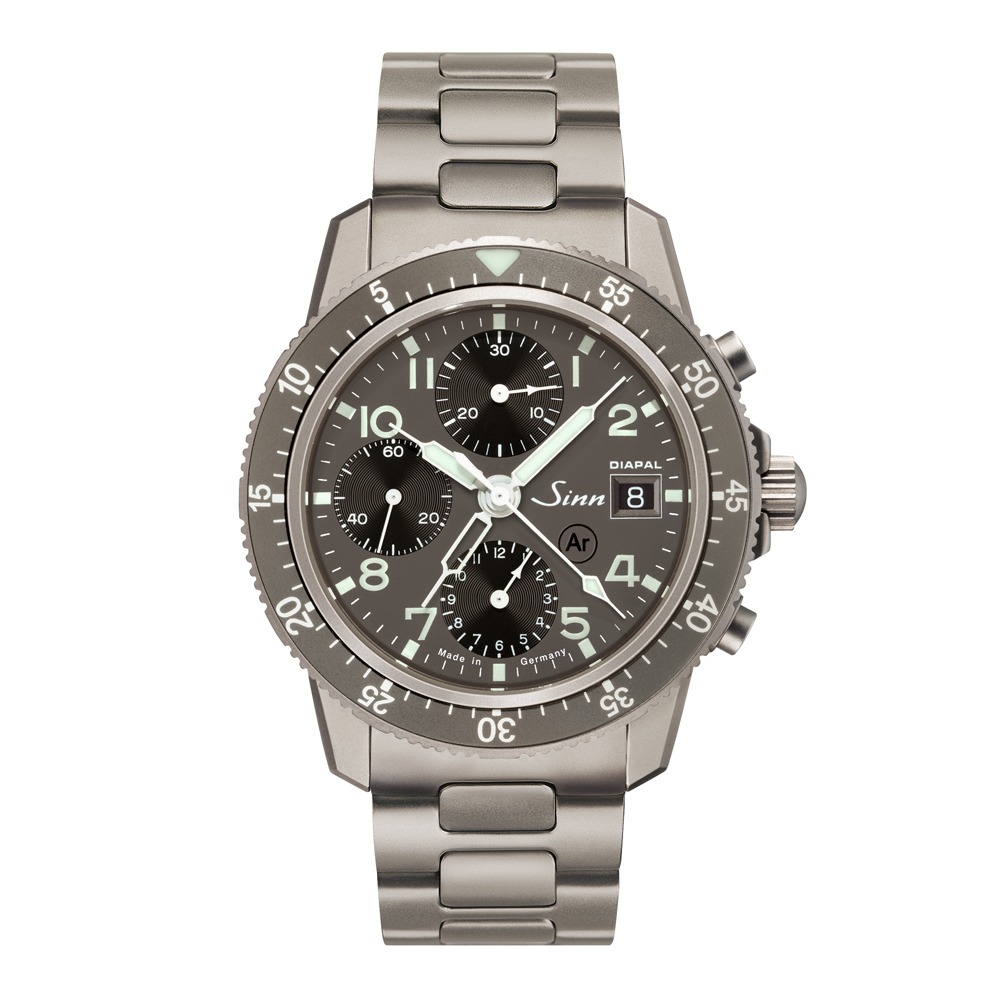 エドックス(EDOX) クロノオフショア1 クロノグラフ 岡山デニム